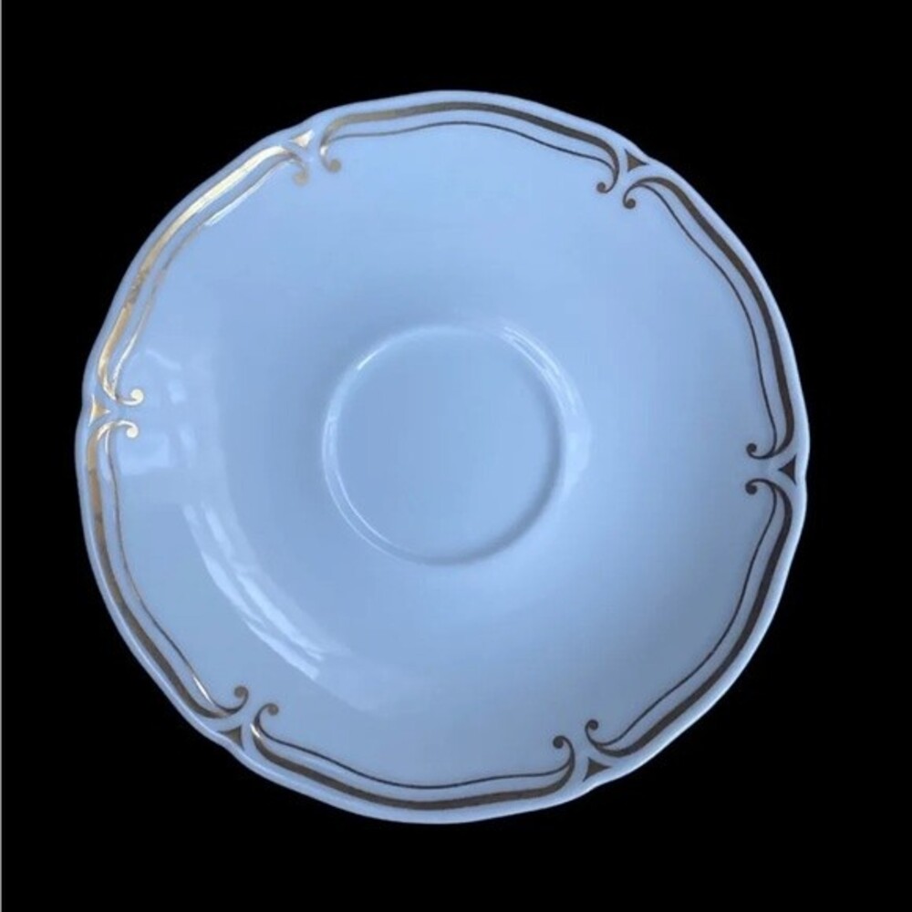 Mikasa Fine China Gold Trim Embassy L9309 Japan Saucer Dessert Plate 6" Set Of 3